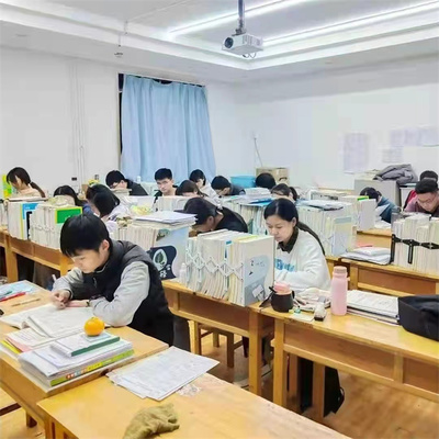 广安市邻水县二中高考复读班多少钱