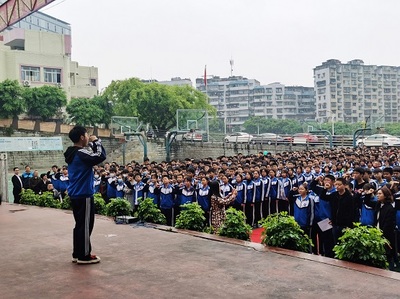 内江翔龙中学复读招生