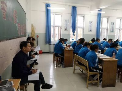 自贡衡川中学高考复读班哪里好