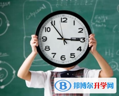 乐山海棠中学2024复读录取政策