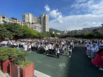 雅安七中高考复读成功