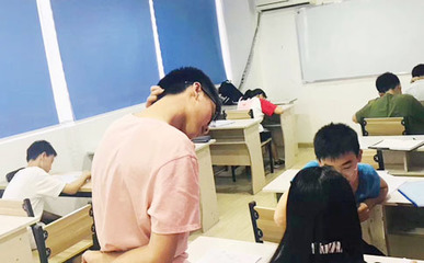 绵阳南实复读学校推荐老师