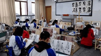 成都棠湖中学艺术生复读班招生