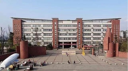 南充白塔中学复读该换学校吗