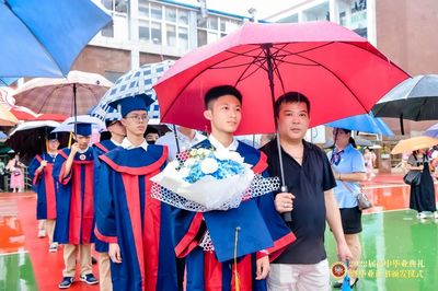 巴中龙泉外国语学校2024年高考生复读