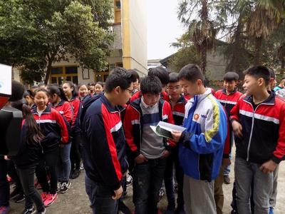 广汉中学2024年高考生复读