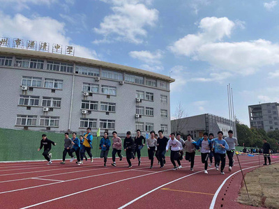 四川体育生复读哪个学校好