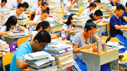 四川2024年高考复读收费